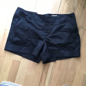 Mariana short